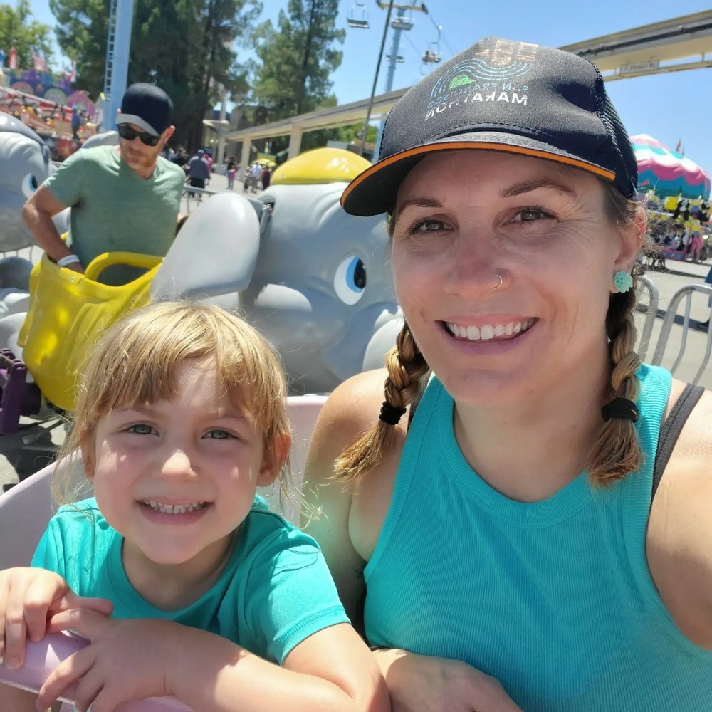 Meet your Posher, Danielle